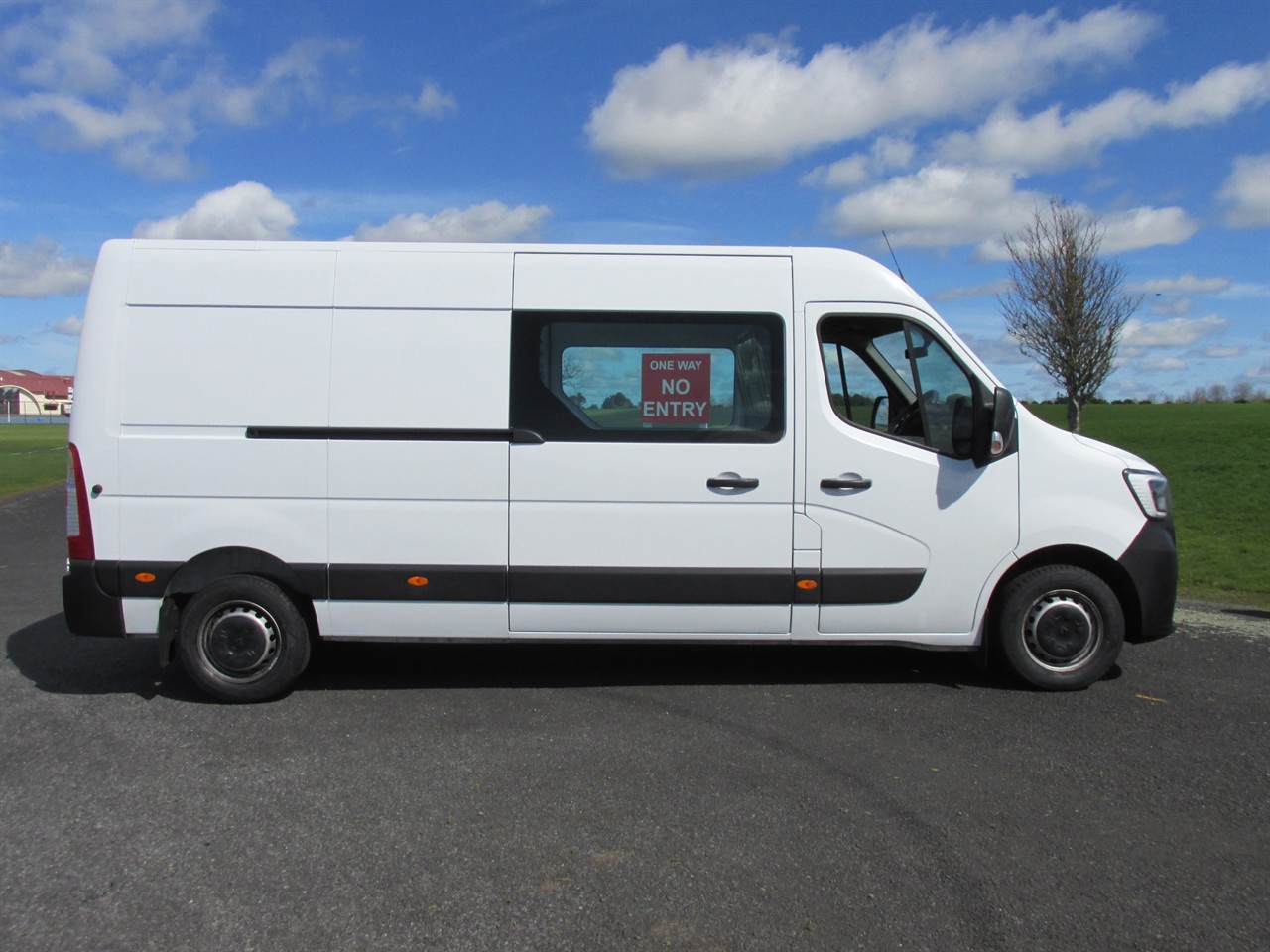 2022 Renault Master