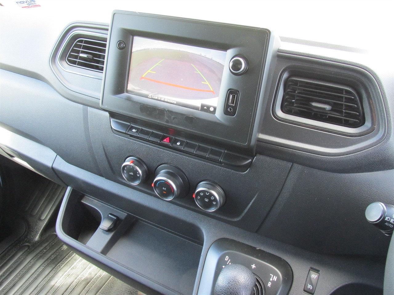 2022 Renault Master