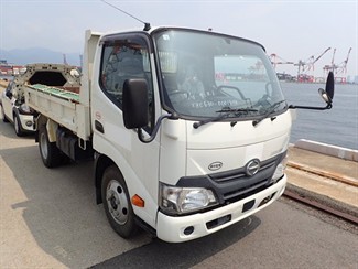 2017 Hino Dutro - Thumbnail