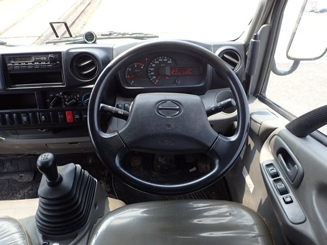2017 Hino Dutro