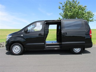 2020 Hyundai iLoad - Thumbnail