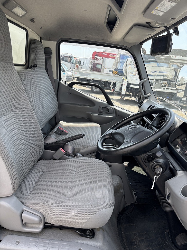 2016 Toyota Dyna