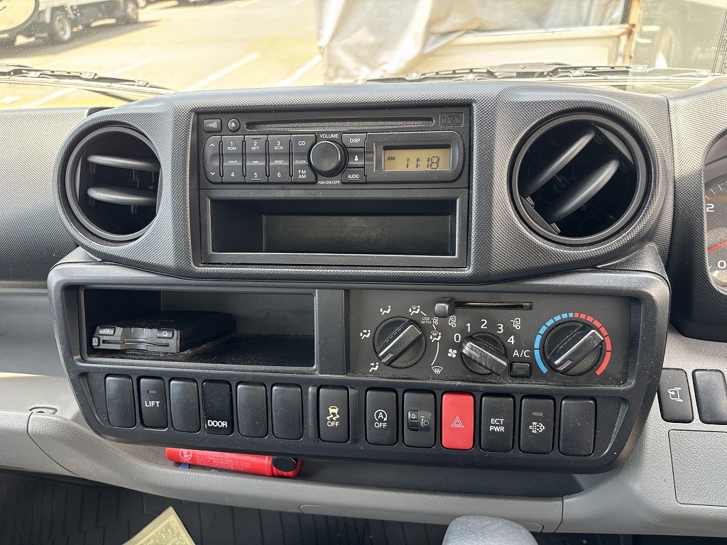2016 Toyota Dyna