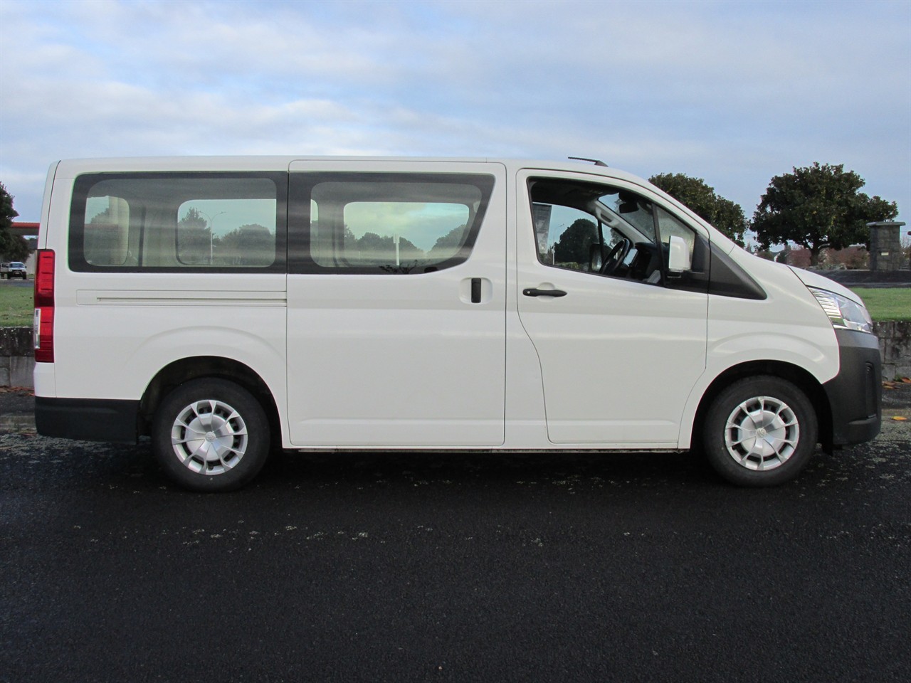 2021 Toyota Hiace