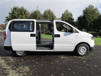 2021 Hyundai iLoad - Thumbnail