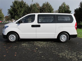 2021 Hyundai iLoad - Thumbnail