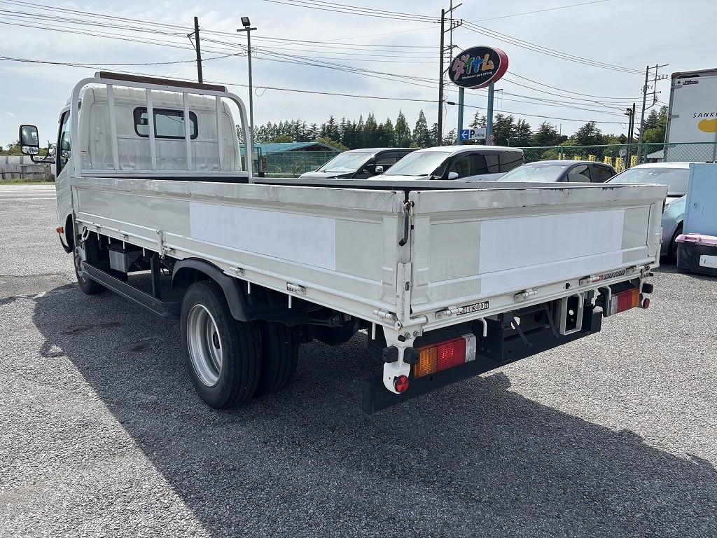 2019 Hino Dutro