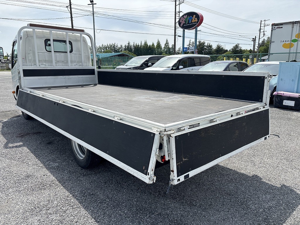 2019 Hino Dutro