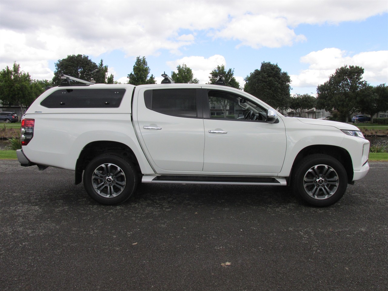 2022 Mitsubishi Triton