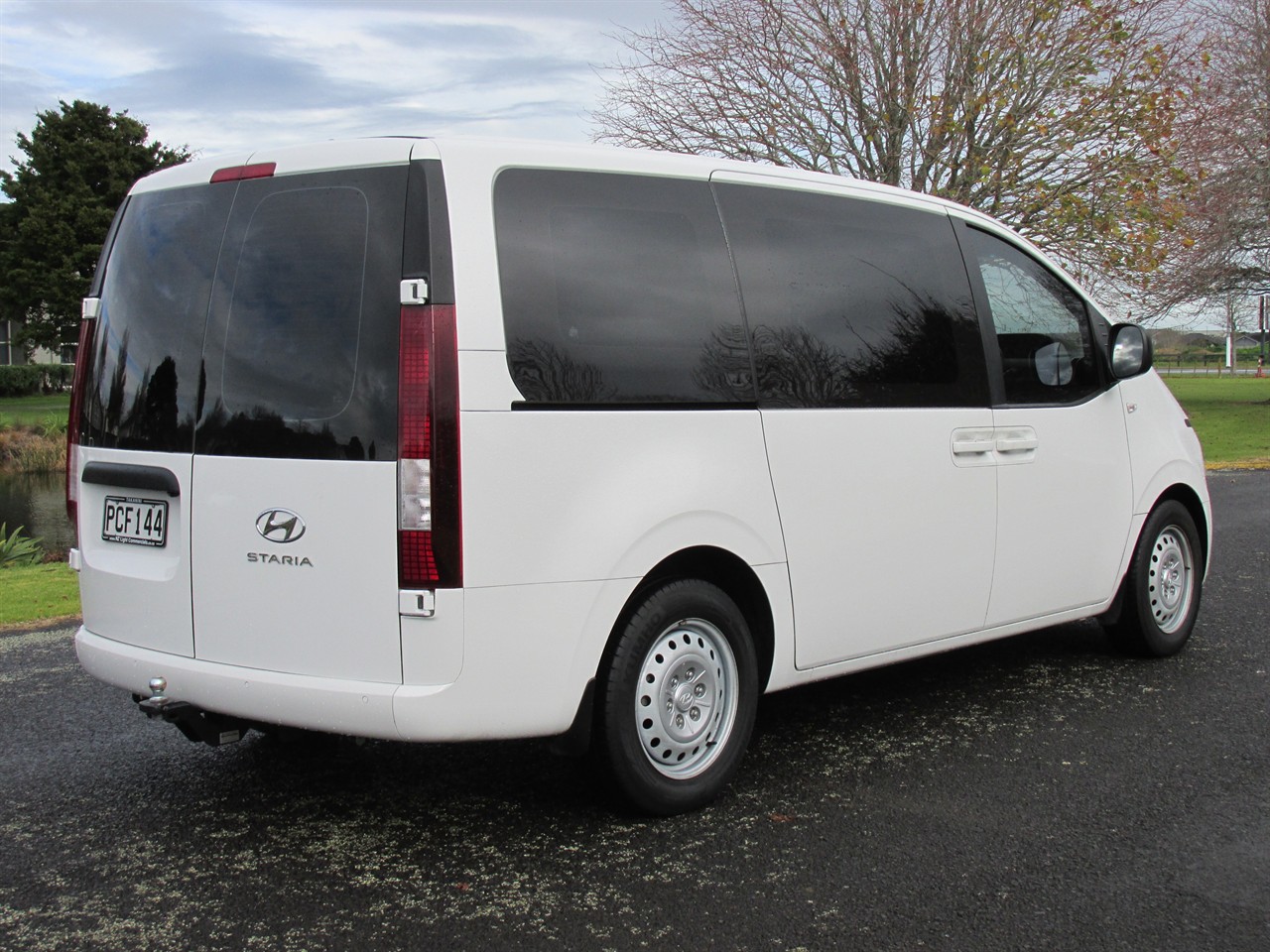 2022 Hyundai Staria Load