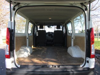 2021 Toyota Hiace - Thumbnail