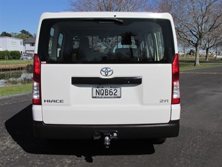 2021 Toyota Hiace - Thumbnail