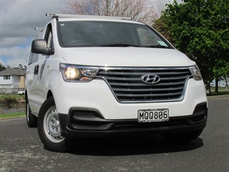 2020 Hyundai iLoad - Thumbnail