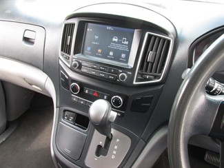 2020 Hyundai iLoad - Thumbnail