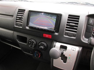 2020 Toyota Hiace - Thumbnail