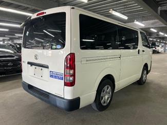 2020 Toyota Hiace - Thumbnail