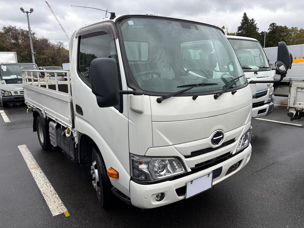 2021 Hino Dutro