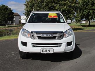 2017 Isuzu D-Max - Thumbnail