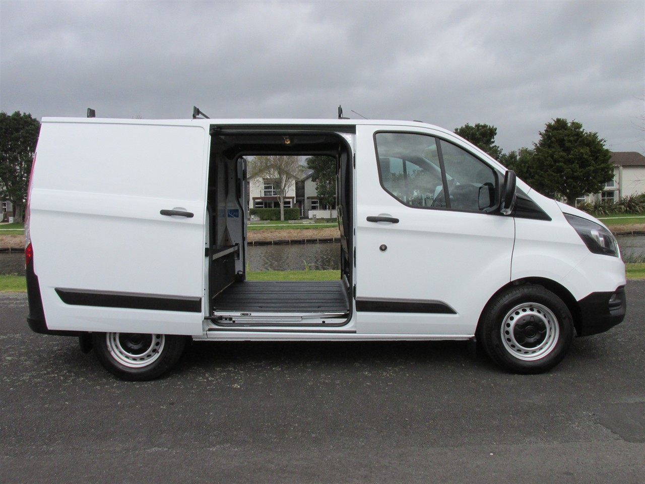 2023 Ford Transit